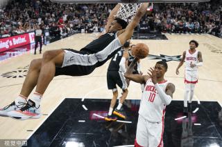 生伊埃拉闯 生伊埃拉闯