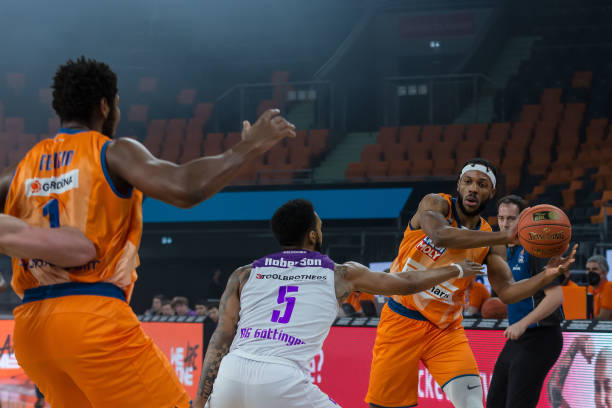 强意志所折 强意志所折